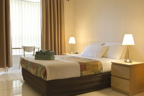 Golden Chain Welcome Inn 277 - Tourism Canberra 3