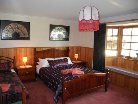 Happydays Accommodation Motor Inn - Tourism Canberra 1