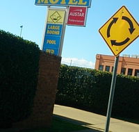 Motel Yambil Inn - Tourism Canberra