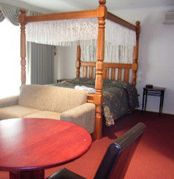 Sanctuary House Resort Motel - Healesville - Tourism Canberra 2