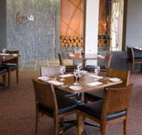 Coachman's Inn Warwick - Tourism Canberra
