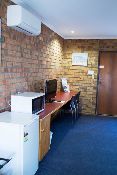 Kadina Gateway Motor Inn - Tourism Canberra 3