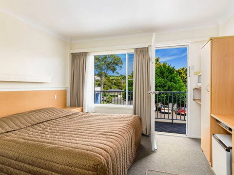 Motel 617 - Tourism Canberra 3