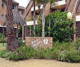 The Reef Resort - Tourism Canberra 1