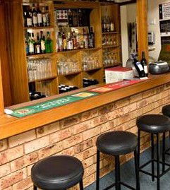 Town House Motor Inn - Tourism Canberra 2