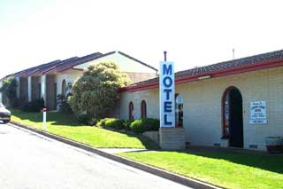 Oyster Court Motel - Tourism Canberra 2