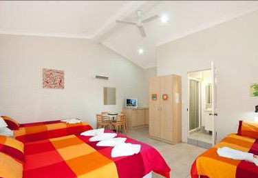 Pacific Palms Motel - Tourism Canberra 0
