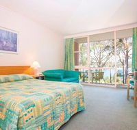 Bay Waters - Tourism Canberra