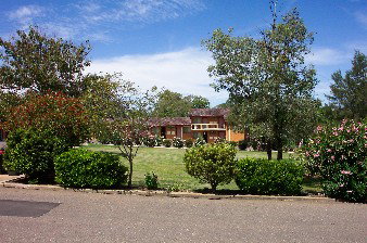 Colonial Inn Tamworth - Tourism Canberra 5