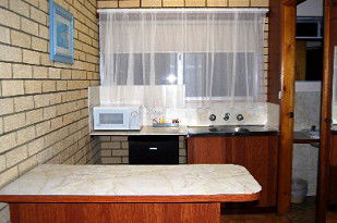 Coastal Comfort Motel - Tourism Canberra 1