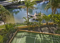 Capricorn One Holiday Apartments - Tourism Canberra 0
