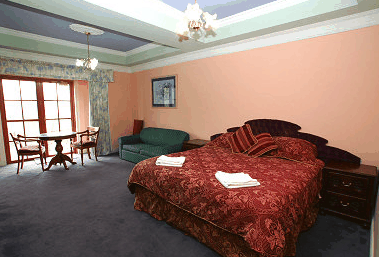 Hatchers Manor - Tourism Canberra