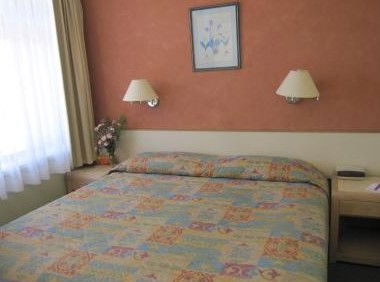 Wingham Motel - Tourism Canberra 2