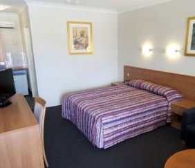 Narellan Motor Inn - Tourism Canberra 4