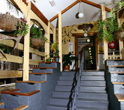 Brisbane Manor Hotel - Tourism Canberra 0