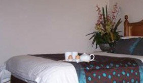 Best Western Ambassador Motor Inn - Tourism Canberra 0