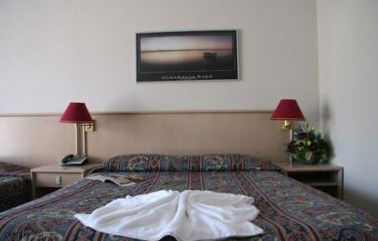 Apollo Resort Wamberal - Tourism Canberra 1