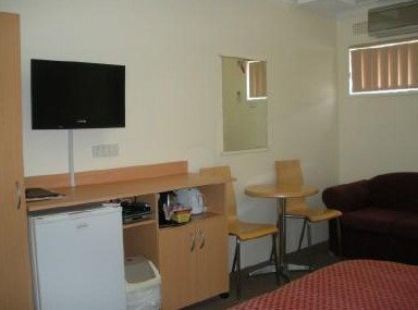 Motel 617 - Tourism Canberra 1