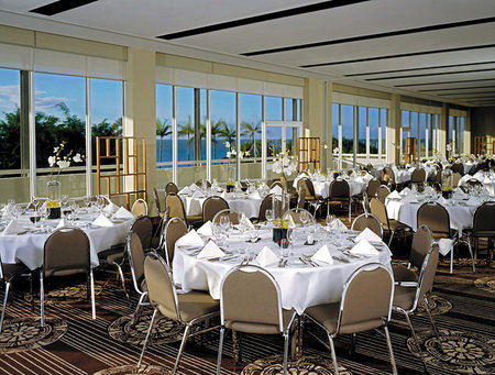 Shangri-la Hotel, The Marina, Cairns - Tourism Canberra 4