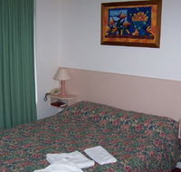 Rainbow Motel - Tourism Canberra