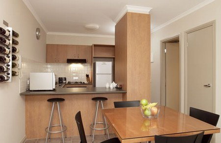 Ringwood Royale Apartment Hotel - Tourism Canberra 4