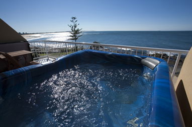Oceanfront Motel - Tourism Canberra 1