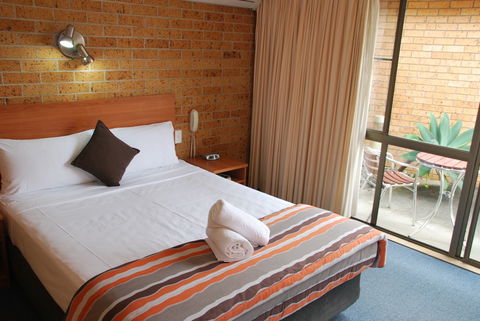 Port O'Call Motel - Tourism Canberra 1