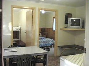 Ceduna Shelly Beach Caravan Park Cabins - Tourism Canberra 3