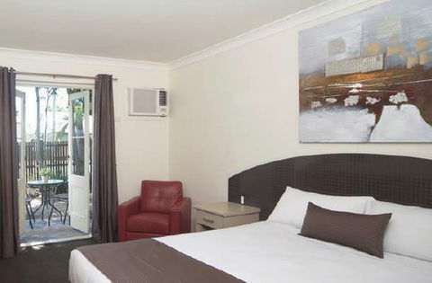 Waterloo Bay Motel - Tourism Canberra 0