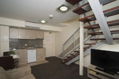 Waterloo Bay Motel - Tourism Canberra 1