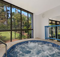 Alexander Holiday Apartments