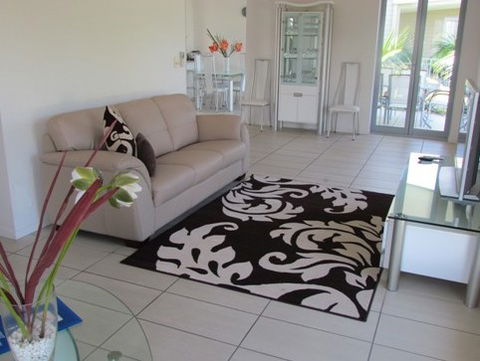 Metzo Noosa Resort - Tourism Canberra 2
