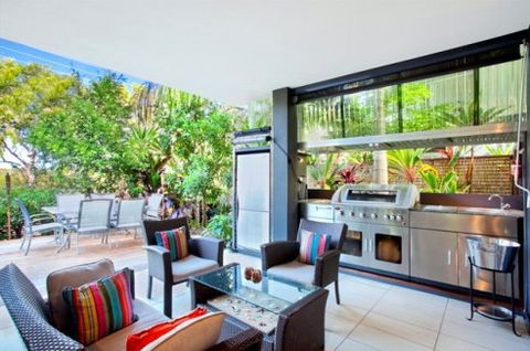 Metzo Noosa Resort - Tourism Canberra 4