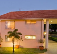 Villa Nova Motel - Tourism Canberra