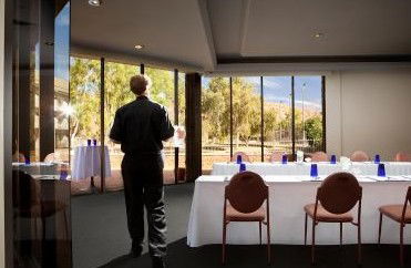 Crowne Plaza Alice Springs - Tourism Canberra 0