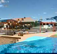 Country Roads Motor Inn - Tourism Canberra