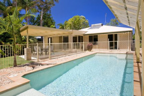 Sunshine Coast Escape - Tourism Canberra 1