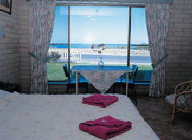 The Anchorage Holiday Units - Tourism Canberra 0