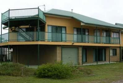 Teewah Beach Escapes - Tourism Canberra 2