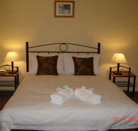 Snowstream Riverside Apartments - Tourism Canberra