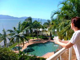 Mariners North Holiday Apartments - Tourism Canberra 0