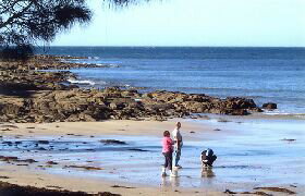 Greens Beach Retreat - Tourism Canberra 0