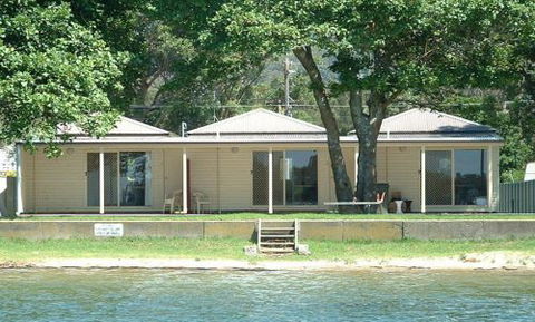 Lorsens On The River - Tourism Canberra 0