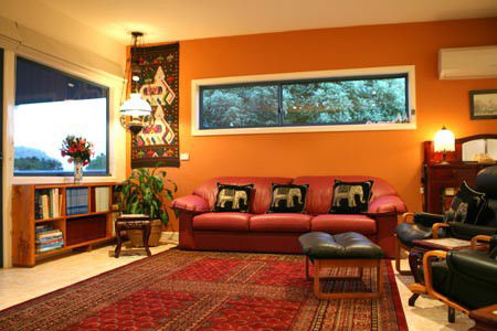 Black Dolphin Luxury Accommodation - Tourism Canberra 3