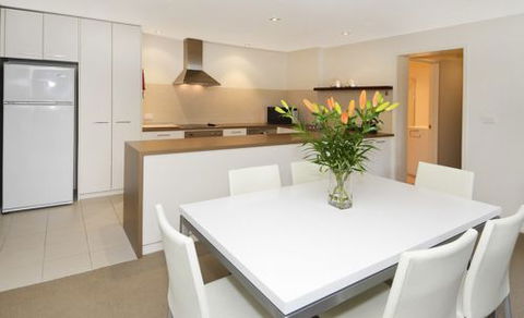 Unit5 Wyuna Queenscliff - Tourism Canberra 1