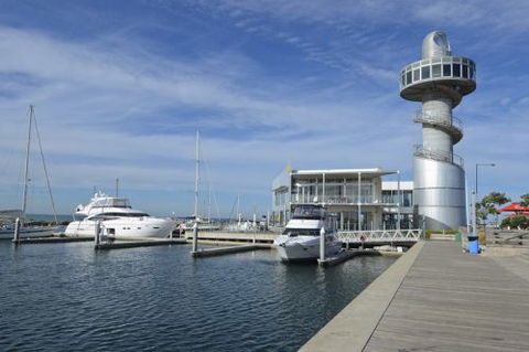 Unit5 Wyuna Queenscliff - Tourism Canberra 6