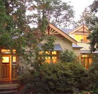 Moments Accommodation - Tourism Canberra