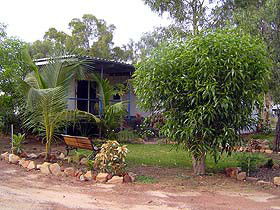 King Ash Bay Lodge - Tourism Canberra 0