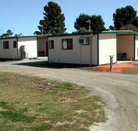 Pinnaroo Cabins - Tourism Canberra