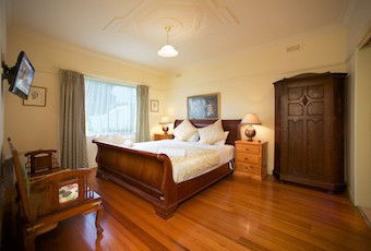  Tourism Canberra